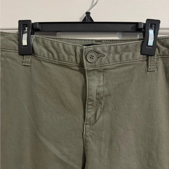 1822 Denim Straight Leg Cargo Pants Military Green Kasey 14 - Picture 4 of 11